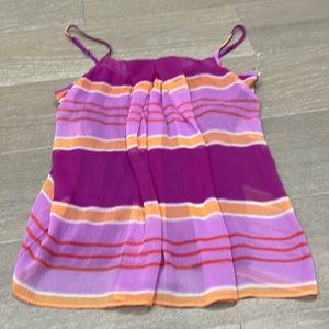 Brand new New York and company sleeveless dressy top